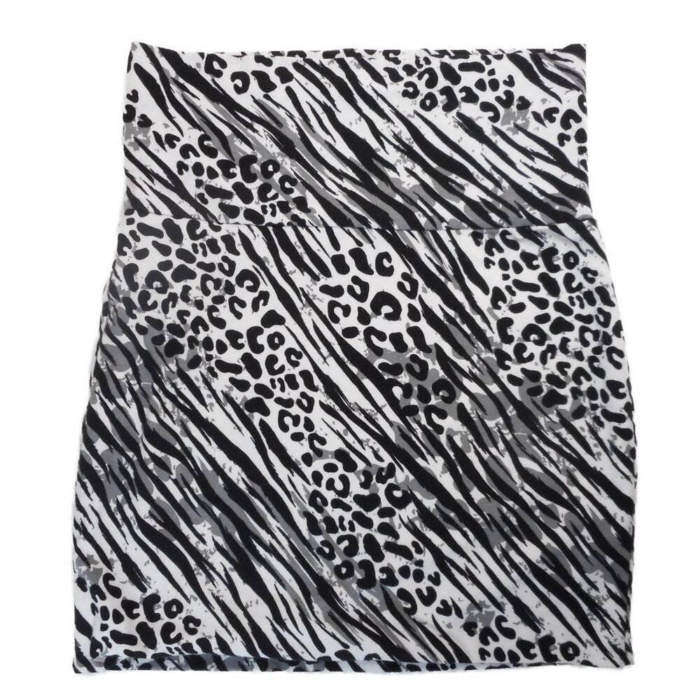 Rue 21 Size S Mini Skirt Animal Print Leopard Tiger Stretch White Black